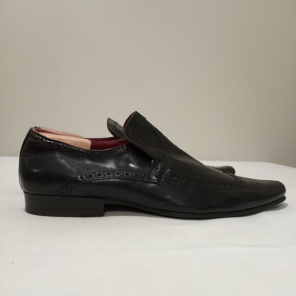 RED TAPE BLACK LEATHER WINGTIP LOAFERS MENS DRESS SHOE SIZE 11 - Picture 1 of 9